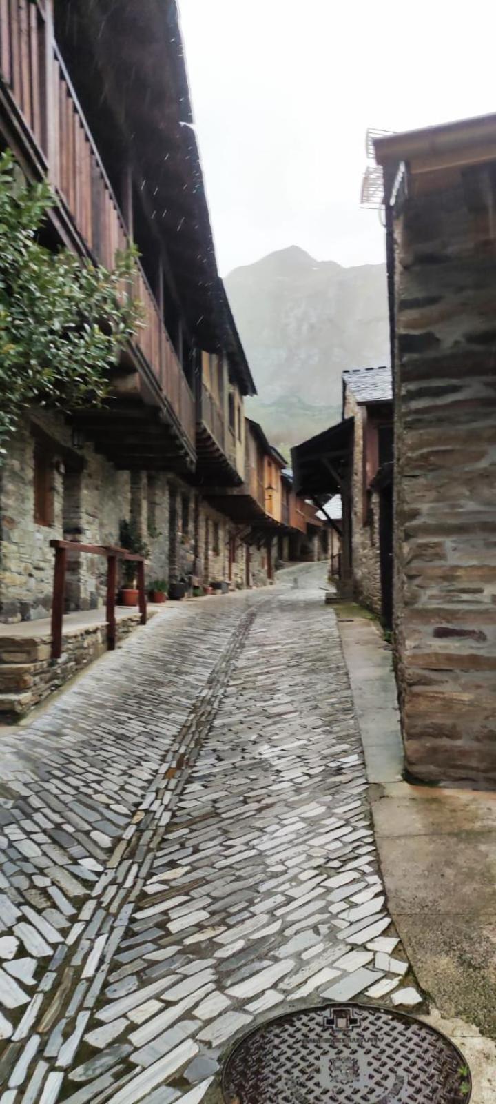 Ferienwohnung El Mirador Del Rosal Ponferrada Exterior foto